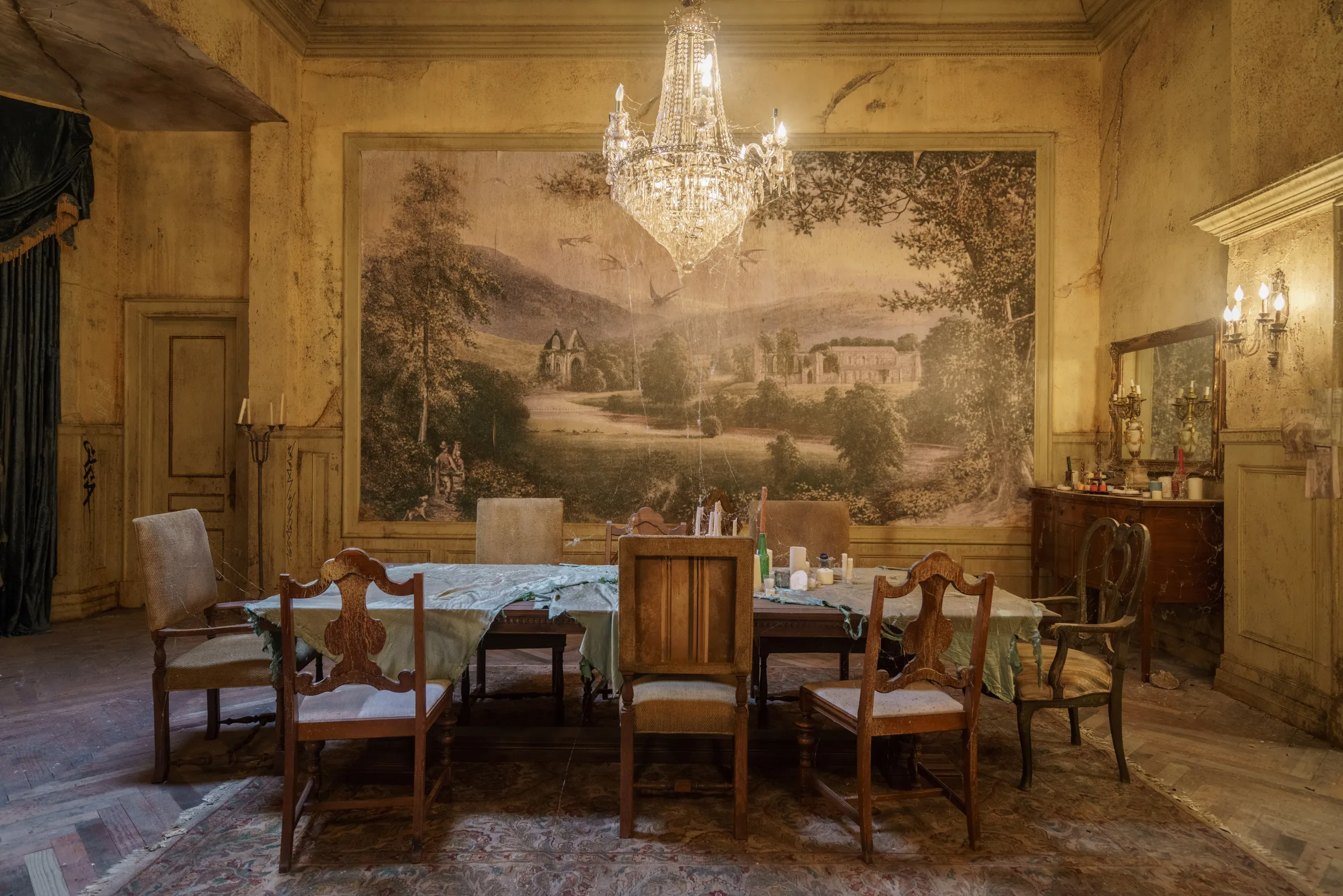 Runaways production design — Runaways-sets