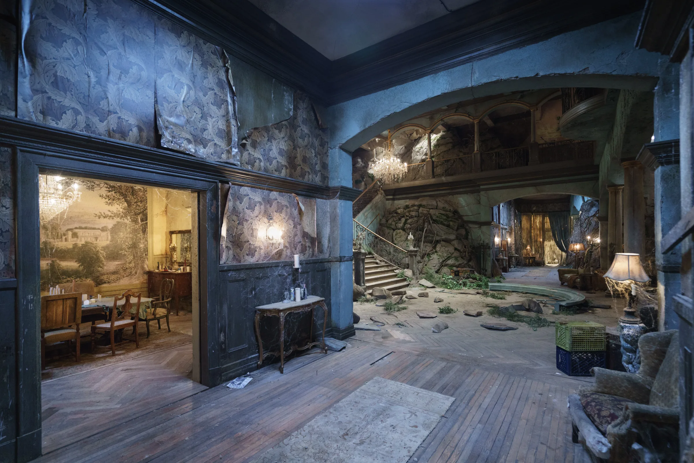 Runaways production design — Runaways-sets
