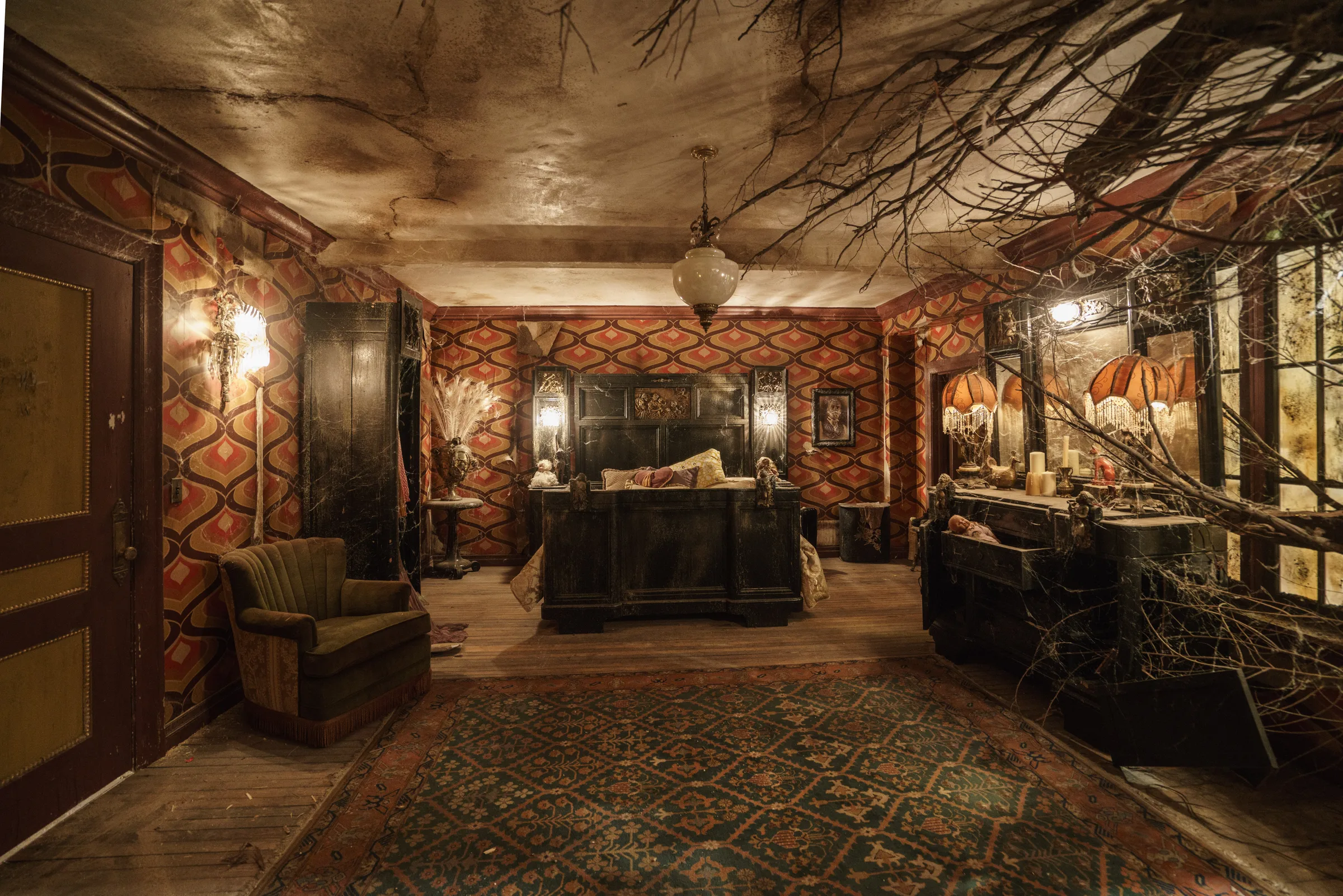 Runaways production design — Runnaways