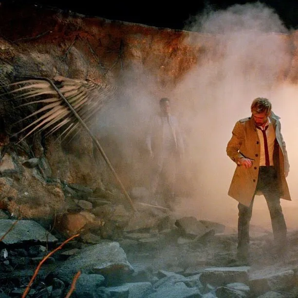Constantine production design — Sinkhole with angel