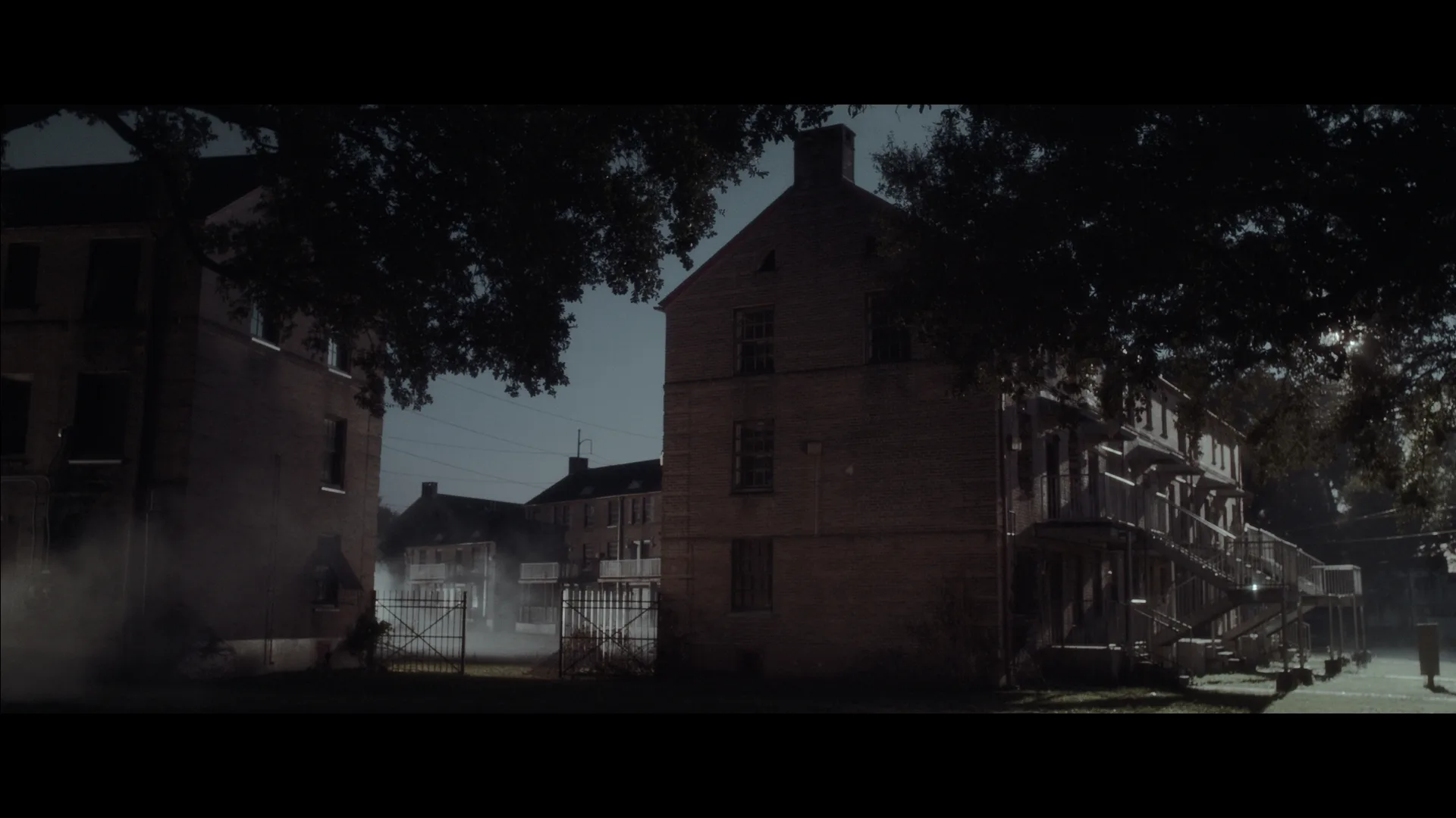 Man Down production design — photo 41